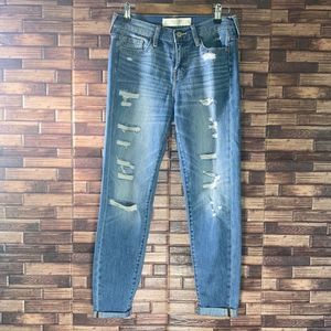 Womens Abercrombie &Fitch Distressed Jeans Medium Wash size 24x28